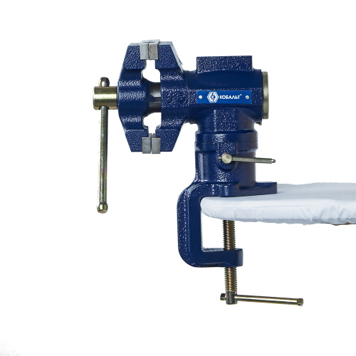 Тиски слесарные поворотные КОБАЛЬТ настольные, ширина губок 63 мм, захват 58 мм, 4 кг, наковальня