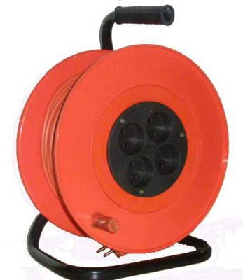 Удлинитель силовой УС-4 50 метров, провод ПВС 3х1,5 мм2, 4 розетки, катушка пластик Удлинитель силовой УС-4 50 метров, провод ПВС 3х1,5 мм2, 4 розетки, катушка пластик